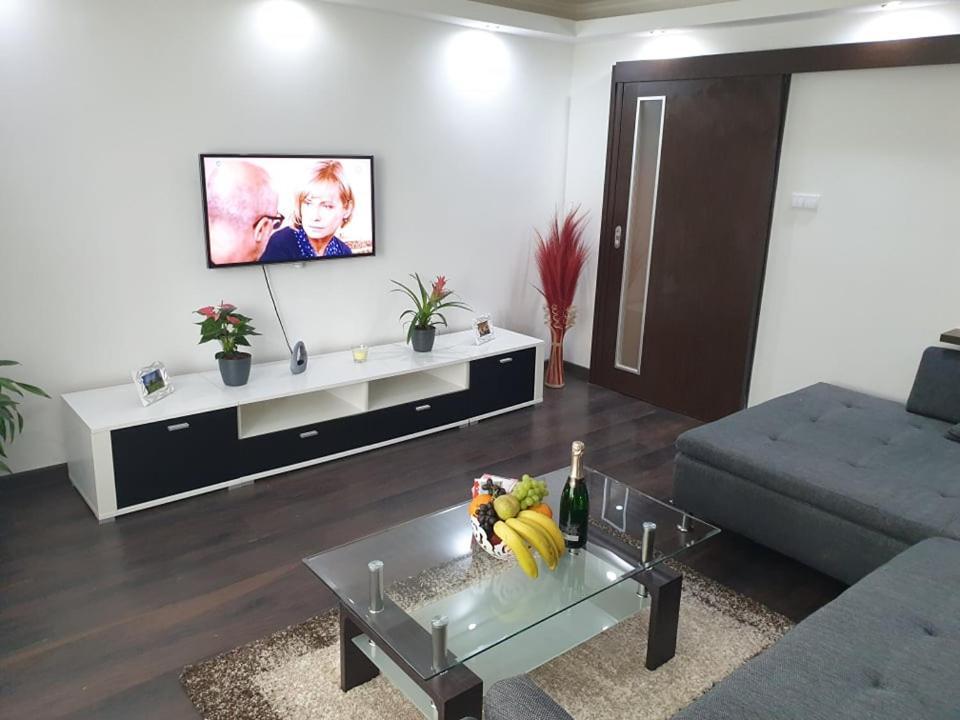 Apartman Lana Бойнице Екстериор снимка