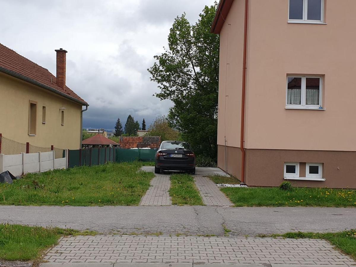 Apartman Lana Бойнице Екстериор снимка