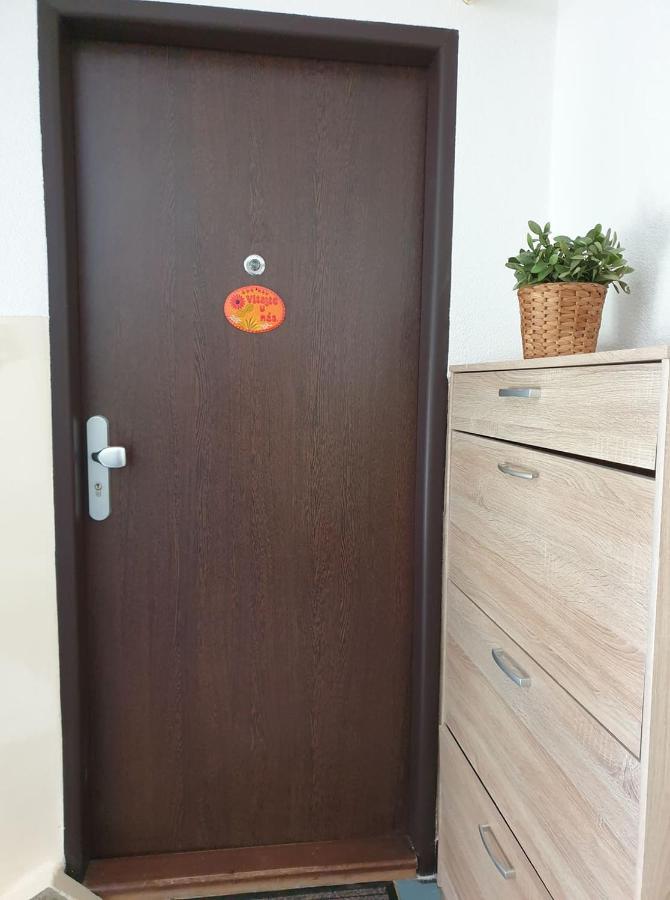 Apartman Lana Бойнице Екстериор снимка