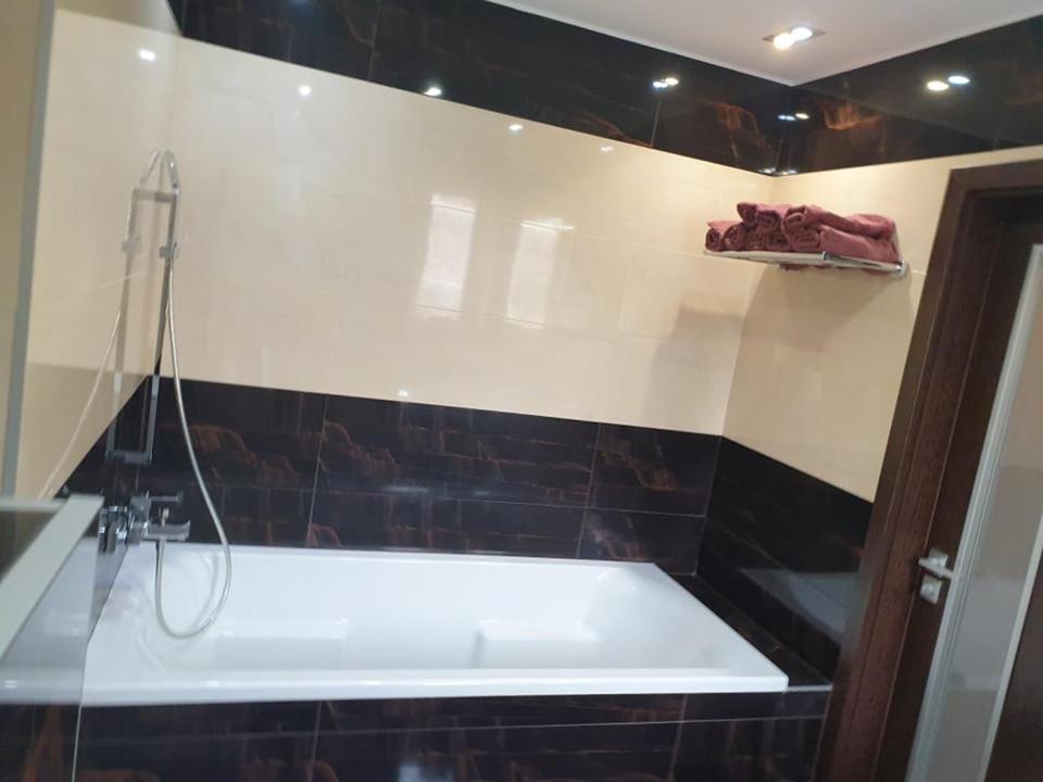 Apartman Lana Бойнице Екстериор снимка