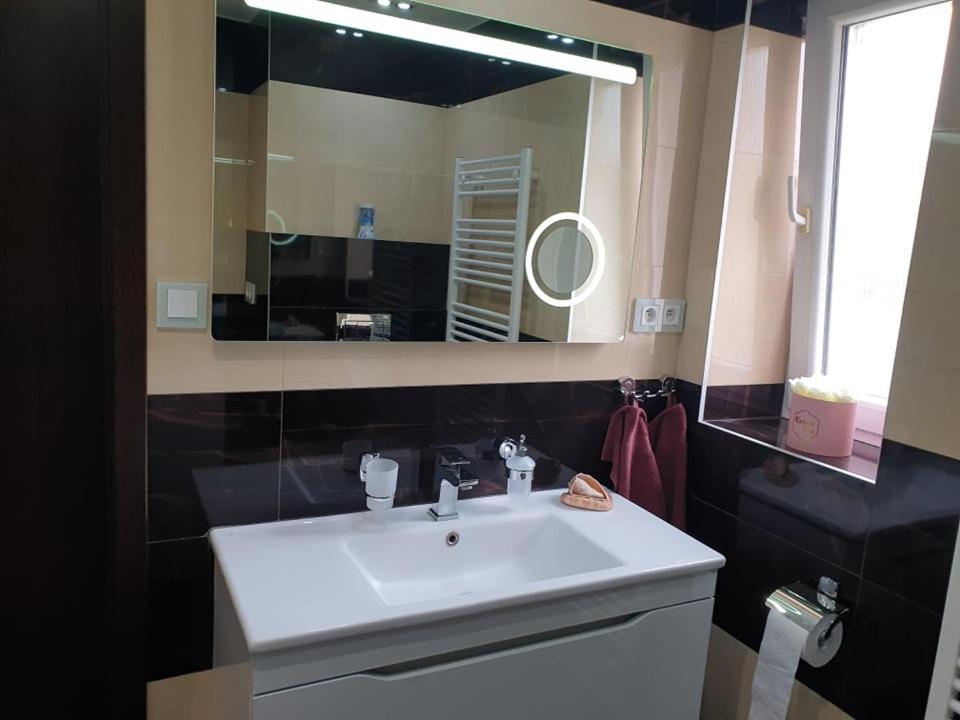 Apartman Lana Бойнице Екстериор снимка