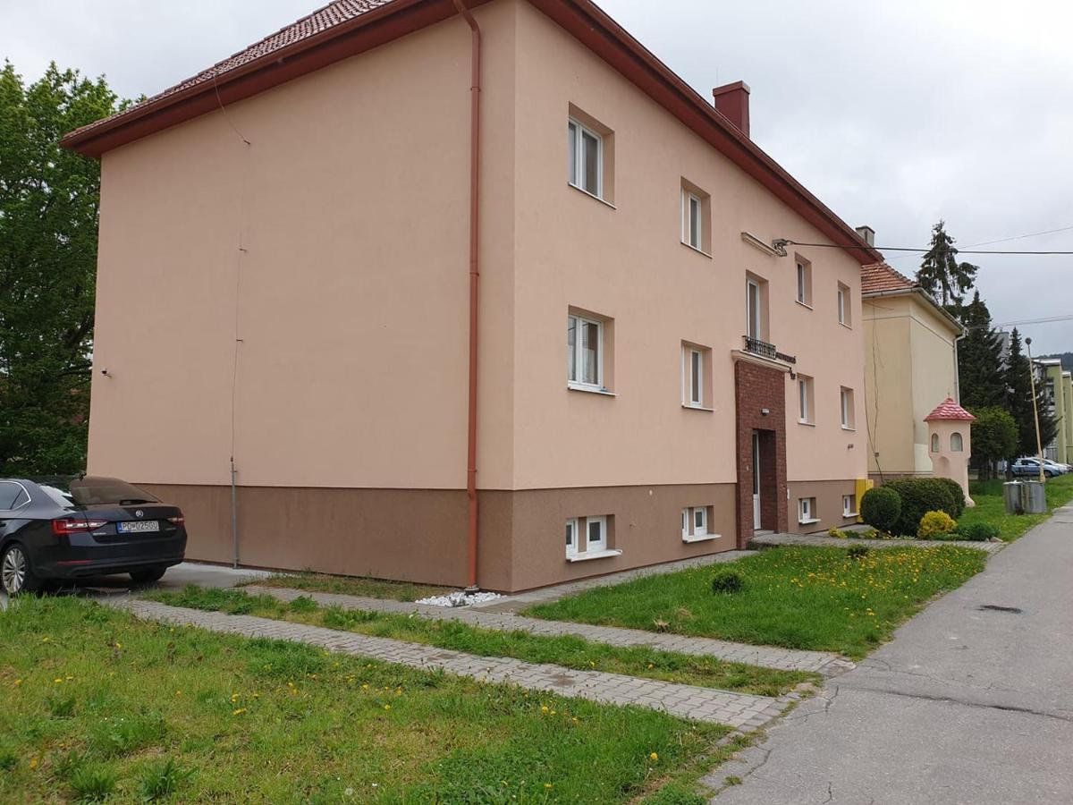 Apartman Lana Бойнице Екстериор снимка